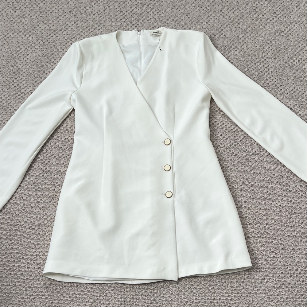 Elegant White Long Sleeve Dress by. Jason Wu